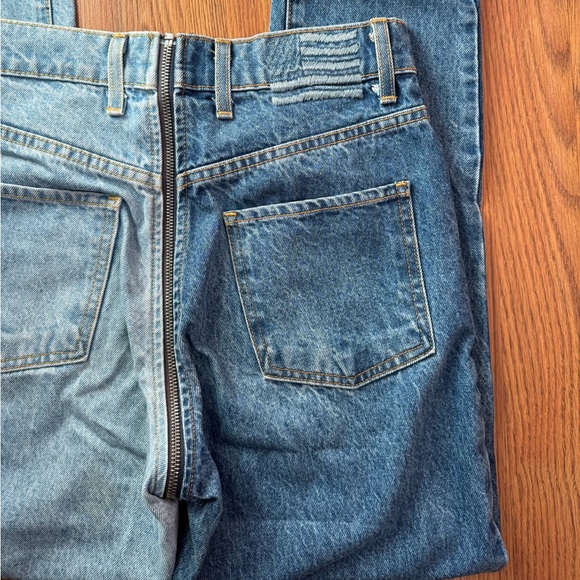 REVICE Jeans - Picture 5 of 5